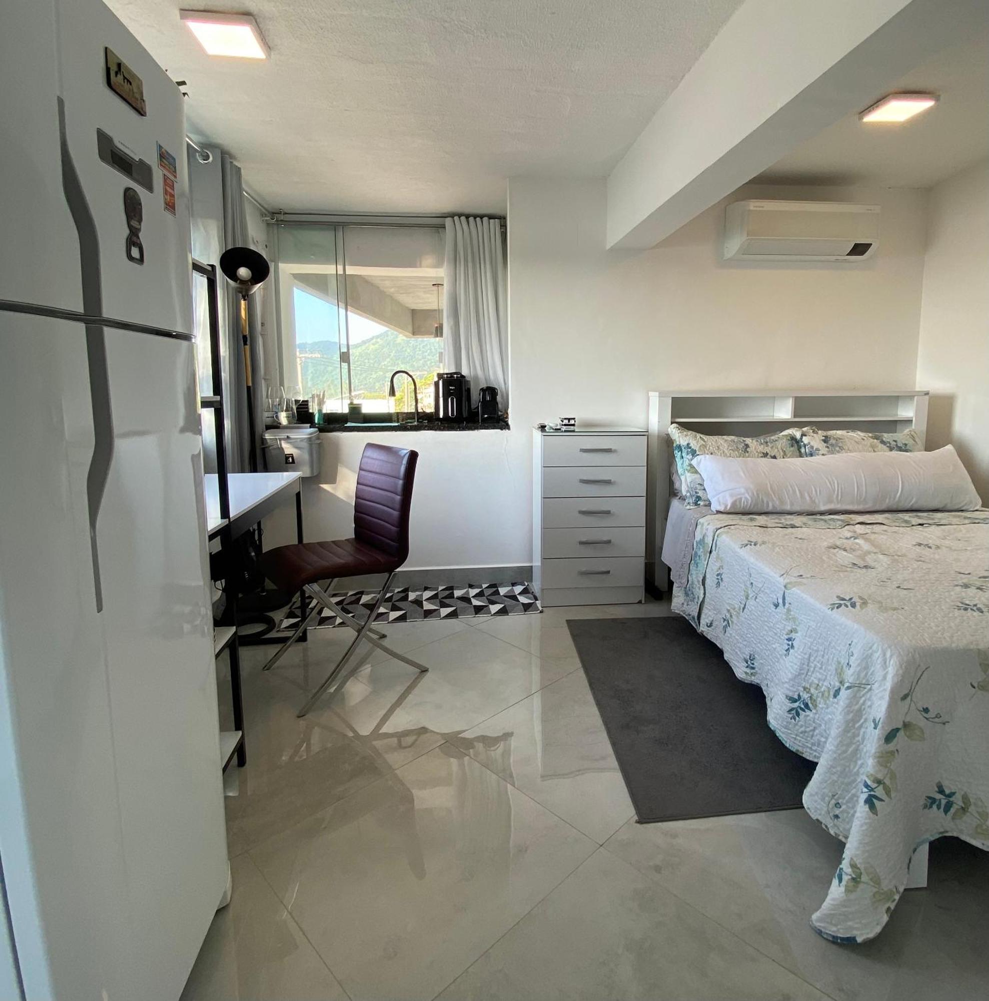 Casa Da Vovo - Barra Guaratiba Pensión